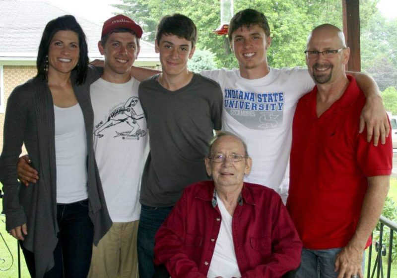 This is a picture of the last Father's Day I was able to spend with my dad.  What a blessing!  Father of the Year Award goes to him.